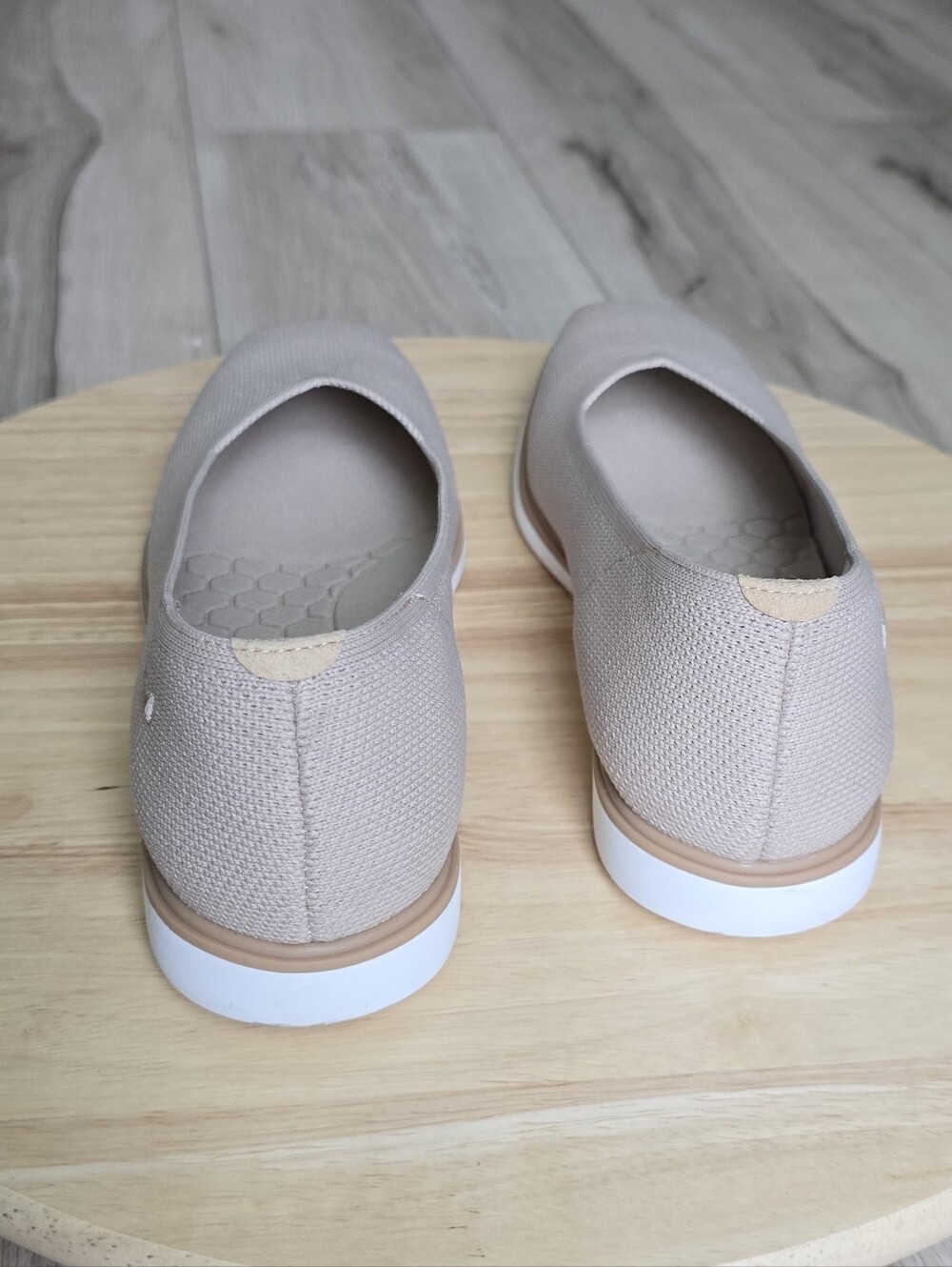 Viviaia Mabel Flats - Picture 9 of 14